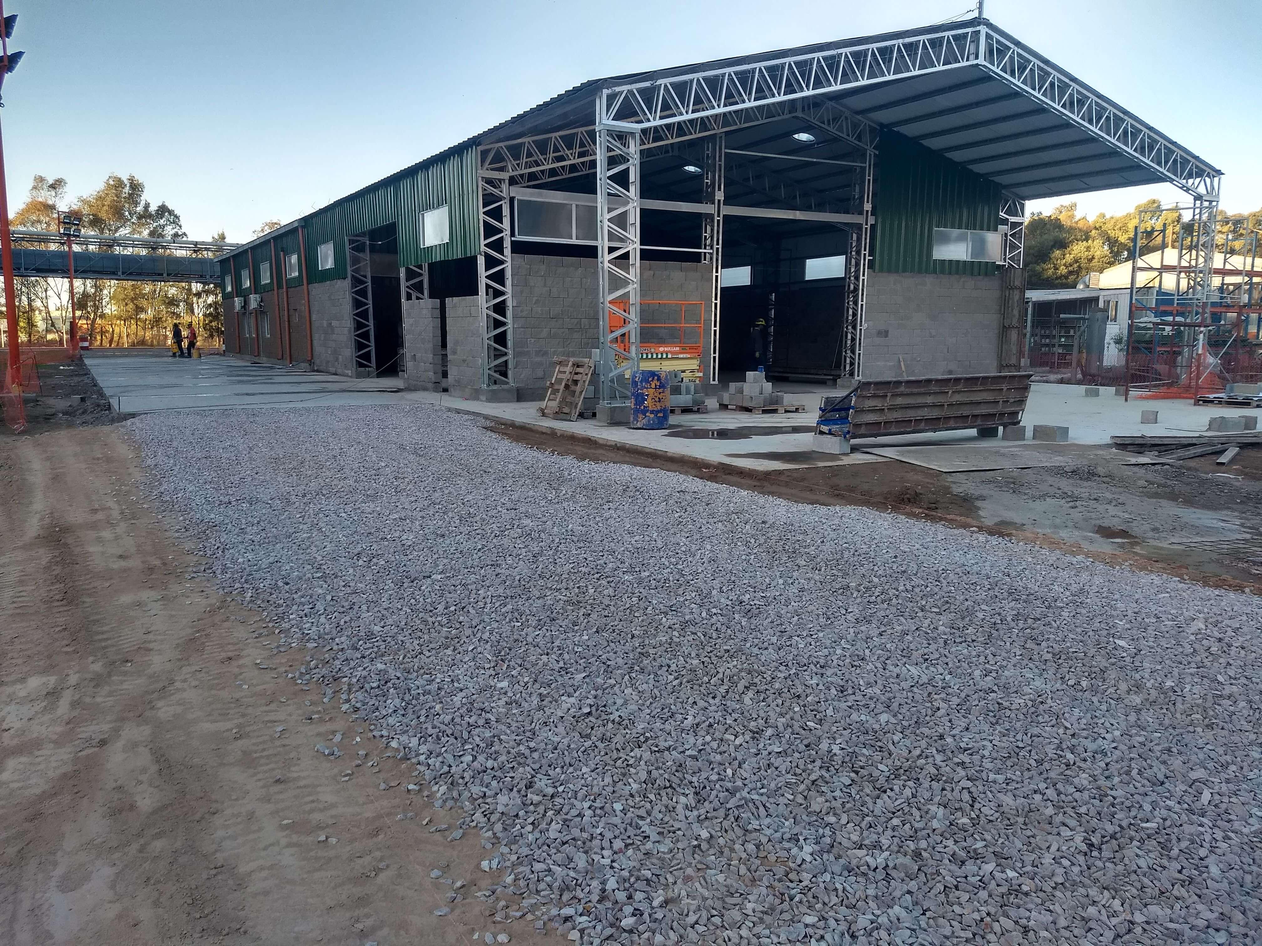 Bauser servicios y pisos industriales